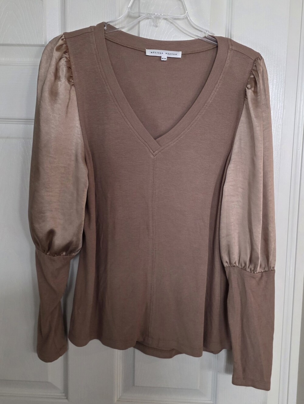 Melissa Nepton Tan Beige Satin Long Sleeve Ribbed Knit V Neck Top Medium